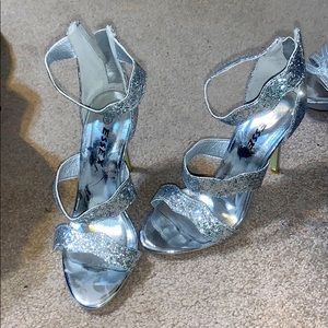 Silver Heels 6